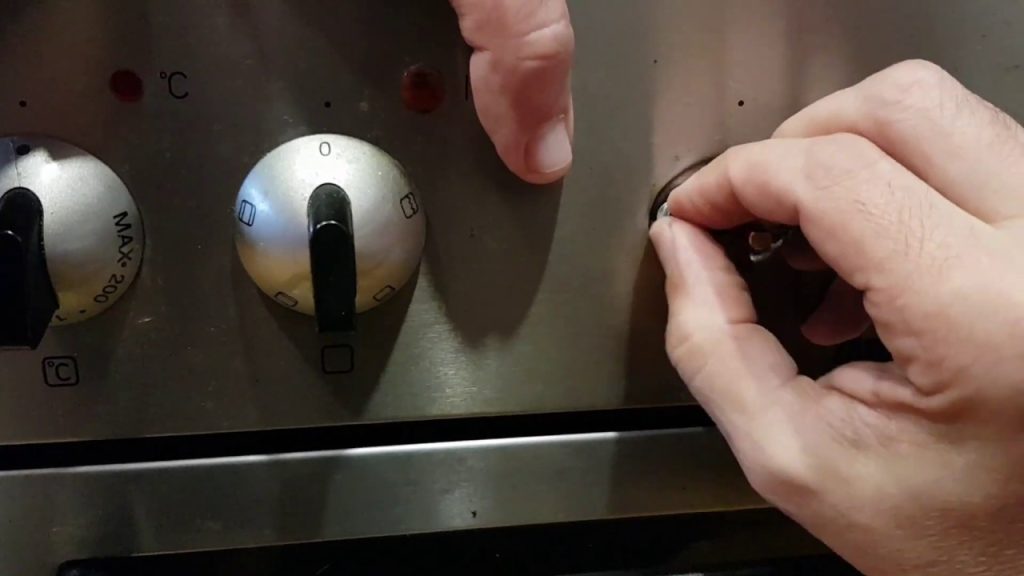 Cómo cambiar el temporizador mecánico del horno