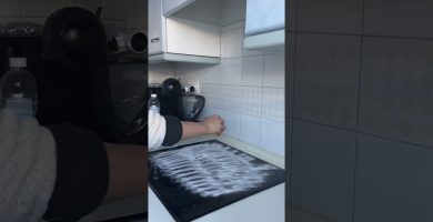 Cómo limpiar el panel táctil de la vitrocerámica
