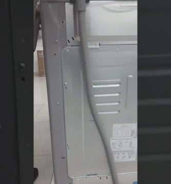 Cómo limpiar el tubo de desagüe de la lavadora