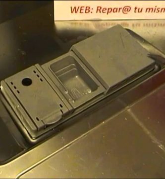 Cómo sustituir el cajetín de detergente dañado